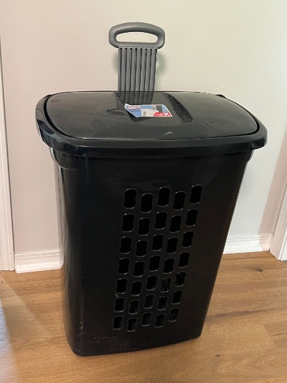 Sterilite Ultra Wheeled Laundry Basket