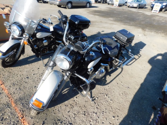 2002 HARLEY DAVIDSON ROAD KING MOTORCYCLE