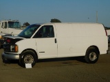 2000 CHEVROLET EXPRESS CARGO VAN