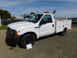 2000 FORD F-250 UTILITY TRUCK