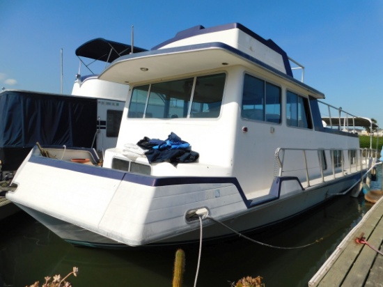 1977 NAUTA-CRAFT 43' HOUSEBOAT**SUBJECT TO SELLER APPROVAL** CONTACT OFFICE FOR DETAILS**