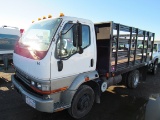 2000 MITSUBISHI FUSO FLATBED STAKE SIDE TRUCK