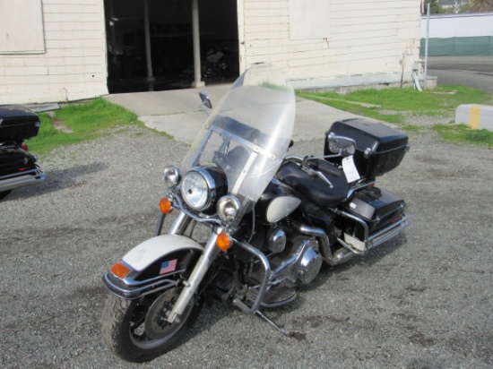 2007 HARLEY DAVIDSON ROAD KING POLICE MOTORCYCLE