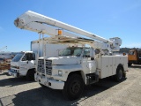 1986 FORD F-700 BUCKET TRUCK (NON RUUNER)