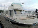 1973 CRUISE-A-HOME 39' HOUSEBOAT (NON RUNNER) (SUBJECT TO SELLERS APPROVAL)