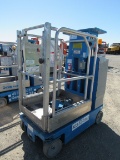 2012 GENIE GR-12 PERSONNEL LIFT