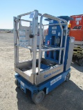 2012 GENIE GR-12 PERSONNEL LIFT