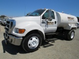 2005 FORD F-650 2000 GALLON WATER TRUCK
