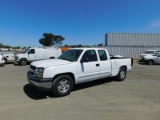 2005 CHEVROLET SILVERADO PICKUP TRUCK W/ LIFTGATE