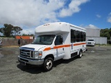 2008 FORD E-450 PARATRANSIT BUS W/ WHEELCHAIR LIFT