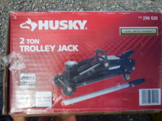 NEW & UNUSED HUSKY 2 TON JACK