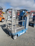 2012 GENIE GR-12 PERSONNEL LIFT