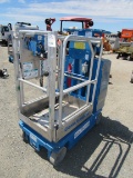 2012 GENIE GR-12 PERSONNEL LIFT