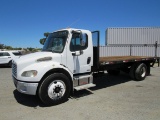 2005 FREIGHTLINER BUSINESS CLASS M2 FLATBED PICKUP TRUCK W/ LIFTGATE (NON COMPLIANT)