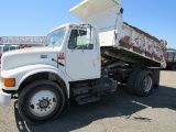 1994 INTERNATIONAL 4900 2 AXLE DUMP TRUCK (NON COMPLIANT)