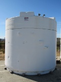 9,100 GALLON POLY TANK W/ LADDER
