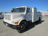 1990 INTERNATIONAL UTILITY TRUCK