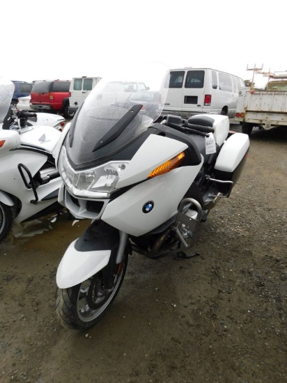 2009 BMW R1200P MOTORCYCLE