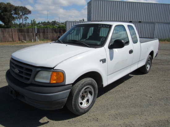 2004 FORD F-150 PICKUP TRUCK