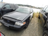 2003 FORD CROWN VICTORIA (NON RUNNER)