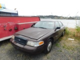 2001 FORD CROWN VICTORIA (NON RUNNER)