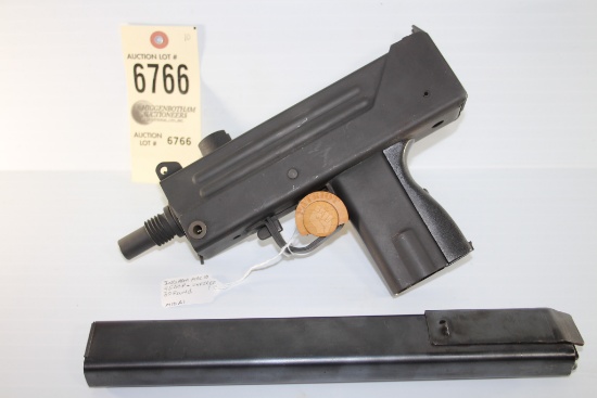Ingram Mac 10, .9mm pistol