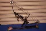 Pro Genesis Black Compound Bow with Arrows & Quiver