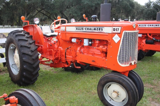 Allis Chalmers D17 tractor