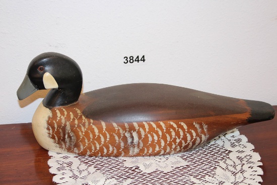 Canadian Goose Decoy/Carving