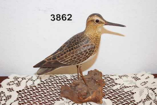 Pectoral Sandpiper Spring, Carving Lloyd Johnson