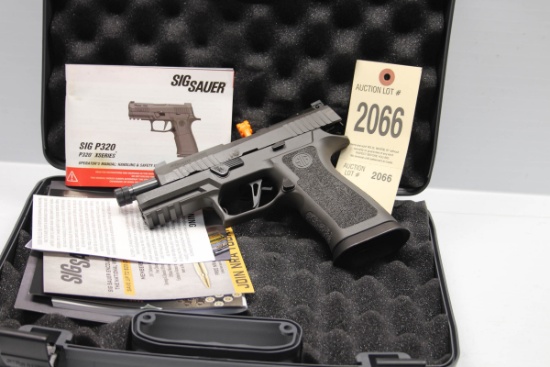 SIG P320 Carry 9mm Pistol