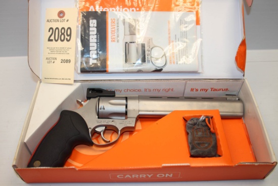 Taurus 444 Raging Bull, .44 Mag. Revolver
