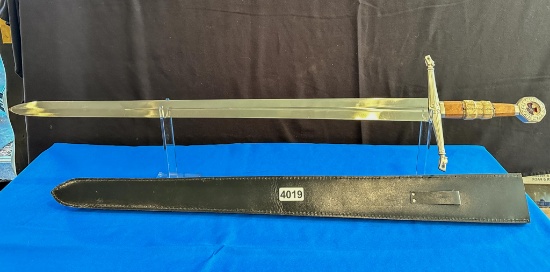 Wood Handle Crusader Blonde Wood