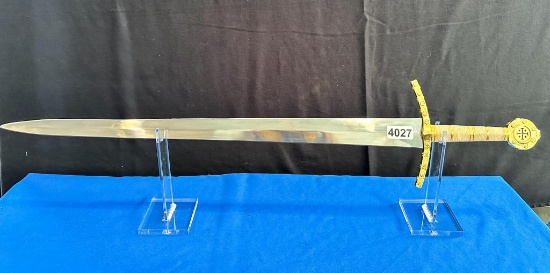 Brass Handle Crusader 33 1/2"