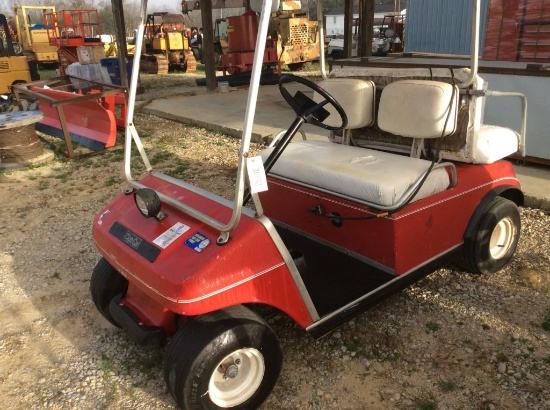 CLUB CAR GOLF CART