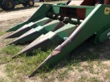 (713)JOHN DEERE 444 CORN HEAD