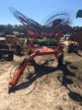 (266)KUHN SR110 10 WHEEL HAY RAKE