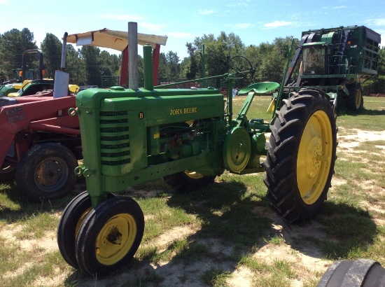 (38)JOHN DEERE "B"