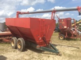 (646)FEED WAGON W/ AUGER