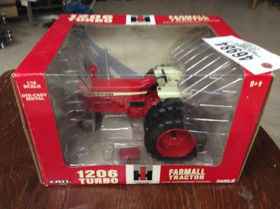 1/16 IH FARMALL 1206 TURBO - 40TH ANNIV. EDITION