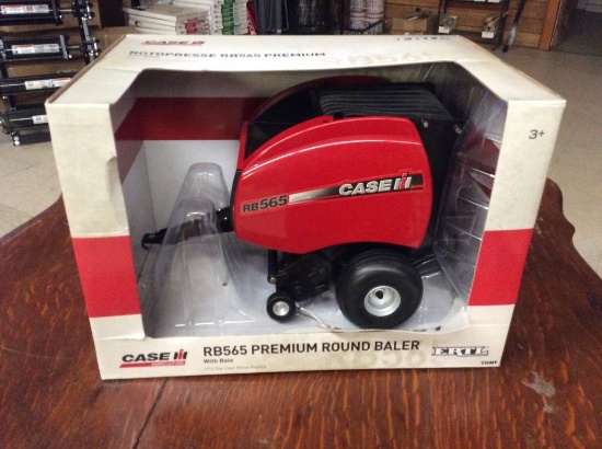 1/16 CASE RB565 PREMIUM ROUND BALER