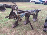 FORD 3 BOTTOM PLOW