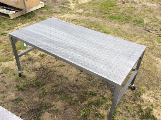 (225)24" X 45" ALUMINUM TABLE