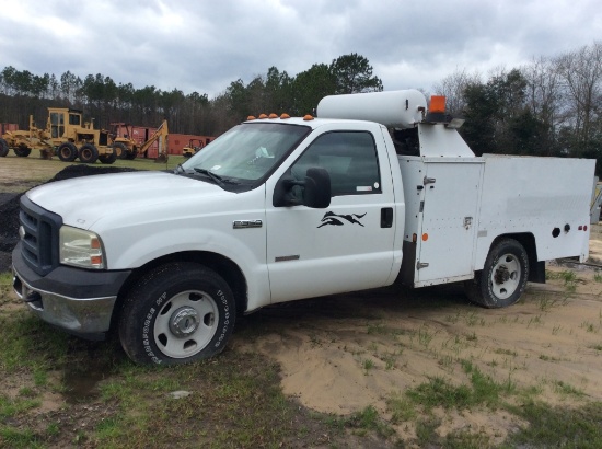 2007 FORD F350 SERVICE TRUCK