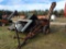 (757)NI 324 2 ROW CORN PICKER