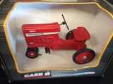 1/6 INTERNATIONAL 1026 PEDAL TRACTOR