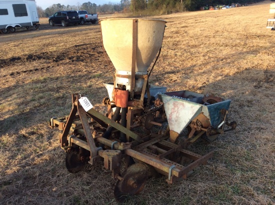 2 ROW PLANTER