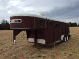 HORSE TRAILER W/ LIVING QUARTERS