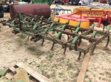 (390)JD FIELD CULTIVATOR