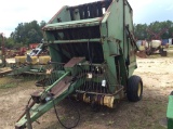 (349)JOHN DEERE 510 ROUND BALER